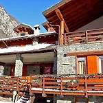 Lejlighed In Near Area