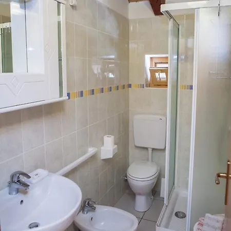 In Near Area Apartman Antey-Saint-André