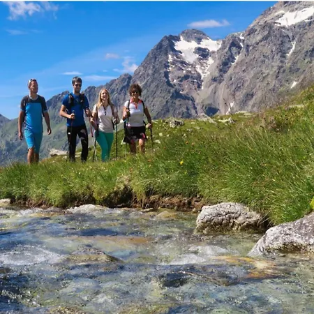 아파트 In Near Area Antey-Saint-André