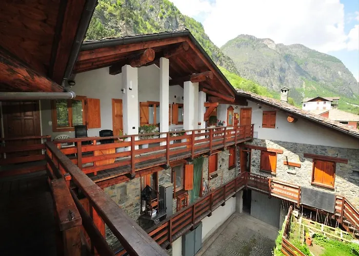 Apartman In Near Area Antey-Saint-André